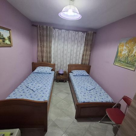 Appartamento Centro Pogradec Exterior foto